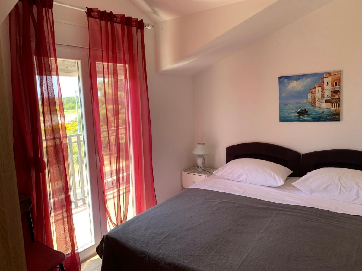Apartmani Kardum Brodarica Brodarica  Bagian luar foto